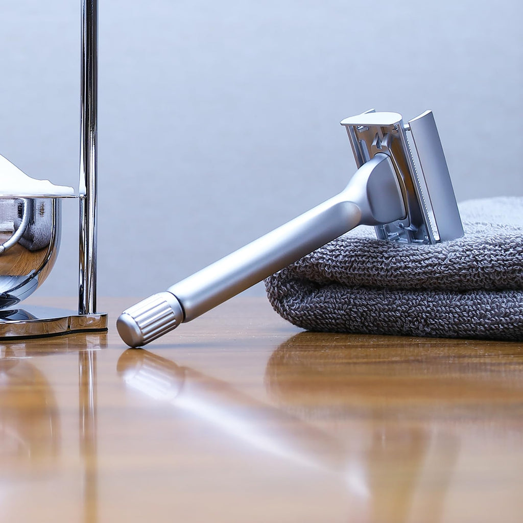 Magyfosia Classic Long Handle Heavy Weight Butterfly Open Double Edge Safety Razor for Men & Women with 10 Stainless Steel Blades,Smooth and Clean Shave Machine,Unique Gifts for Him