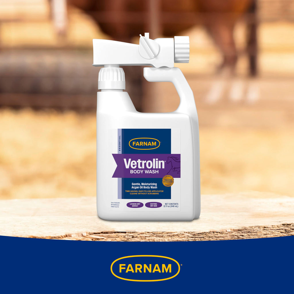 Farnam Vetrolin Body Wash, Time-Saving with No Scrubbing, Gentle and Moisturizing with Argan Oil, Soothes Dry Skin, for Horses and Dogs, 32 fl oz.