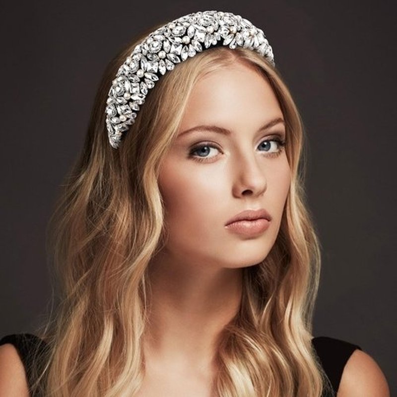 Jaciya Rhinestone Headband Bling Sparkly Crystal Diamond Headband Pearl Hairband Fashion Padded Head Band for Girls Women Hair Accessories