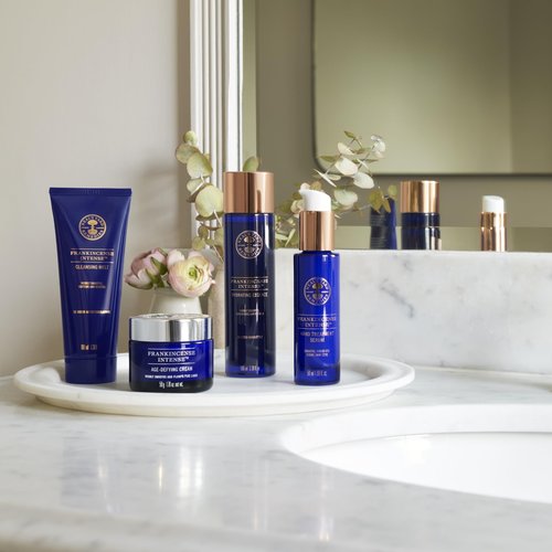 Neal's Yard Frankincense Intense Hand Treatment Serum, Firms & Hydrates Skin, Targets Dark Spots, Helps with Fine Lines & Aging, Cruelty-Free, 50mL