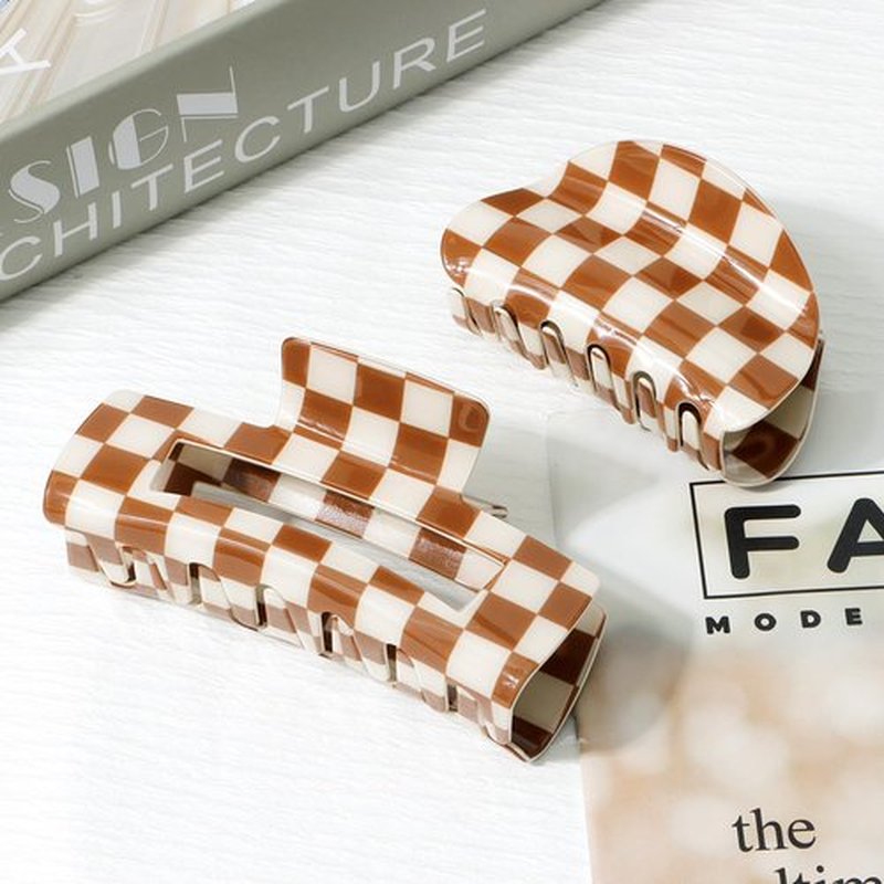CHANACO Checkered Claw Clip 4 Pcs Checkered Hair Clip Large Claw Clips for Thick Hair Brown Tortoise Barrettes Hair Clips for Women Y2K Aesthetics Hair Accessories for Girls