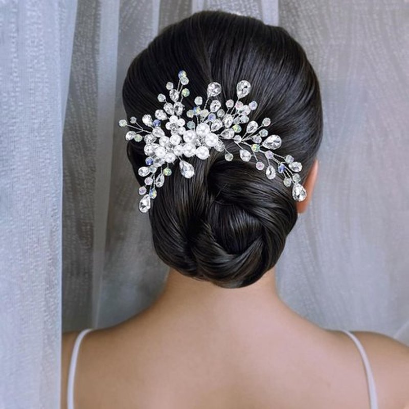 LOVFOIVER Rhinestone Wedding Hair Comb Pearls and Crystal Bridal Hair Piece Wedding Flower Hair Accessories for Women and Girls(one size) (Silver-850)