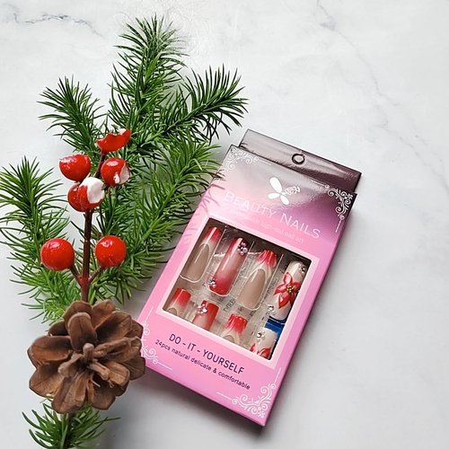 24 Pcs Handmade Press on Nails Long Square Nail Tips,YEFIUO Red Ombre French Acrylic Fake Nails Press ons 3D Pearl Nail Charms Design Glue on Nails Full Cover Reusable False Nails Art Kit for Ma'am