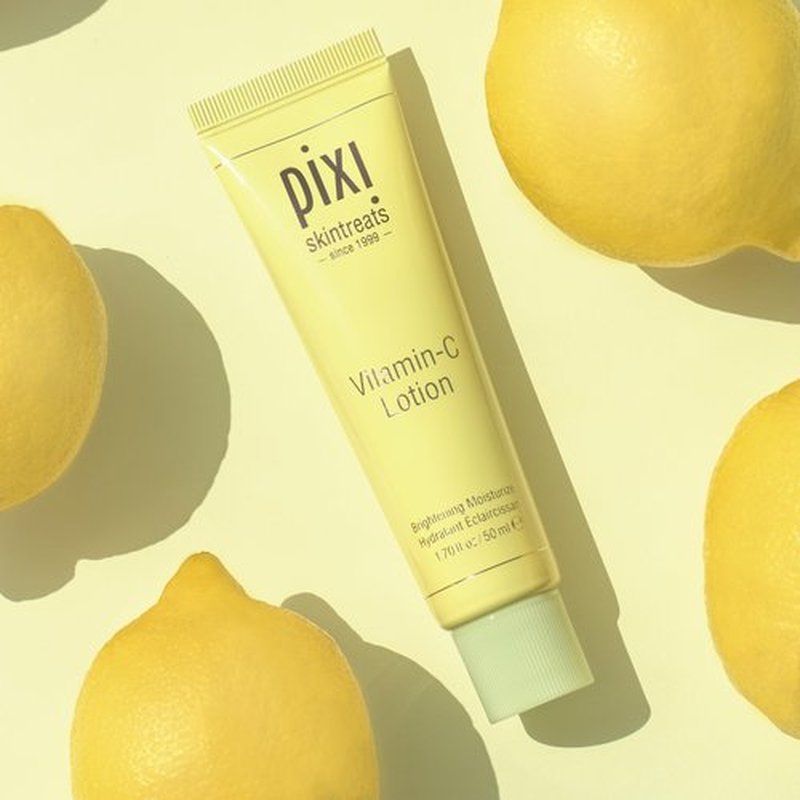 Pixi Beauty Vitamin-C Lotion 50ml | Brighten And Improve Skin Tone | Daily Moisturizer With Orange, Grapefruit, and Olive Oil | Rich Hydration | 1.7 Fl Oz