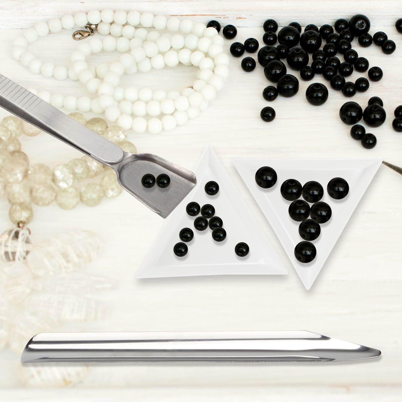 Kcgani 12 Pcs Craft Jewelry Bead Diamond Scoop Set, White Jewelry Shovel Set Triangle Sorting Trays and Silver Handy Tweezer with Scoop, Craft Beading Tweezers for Pearls Gemstones Tools Supplies