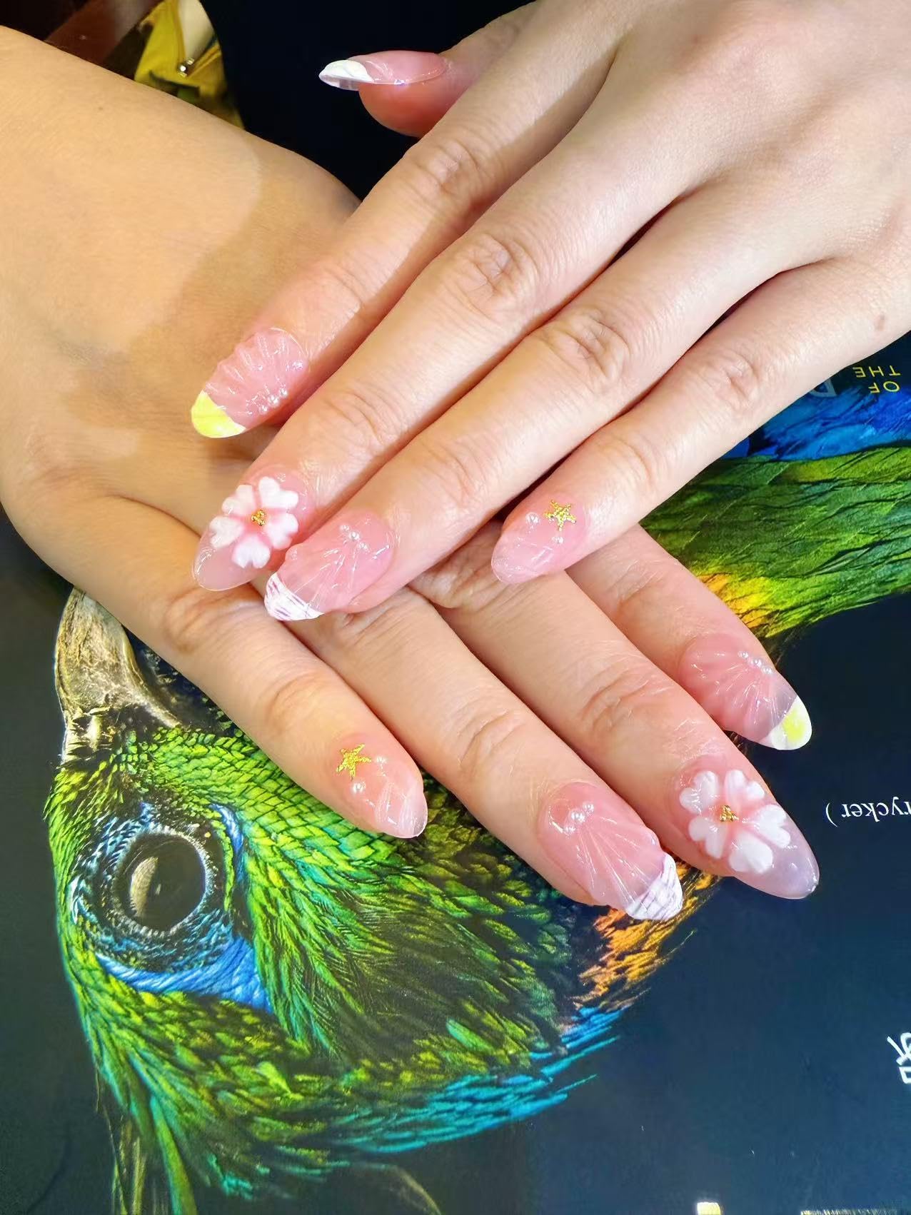 10 Short Almond Handmade Press On Nails | 3D Floral Gradient Color with Cute Starfish & Seashell,New styles for Autumn & Winter | Skip Salon Trips, Easy to Apply & Remove, Reusable (Seafish A02, M)