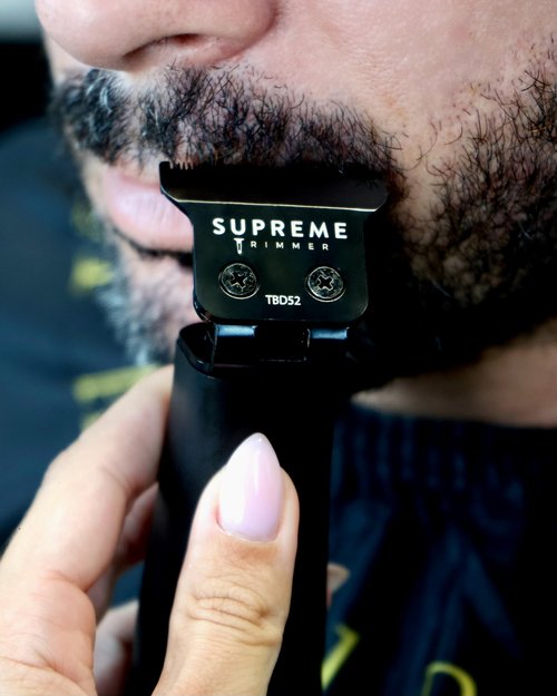 Supreme Trimmer 3-in-1 Barber Bundle | Pro Clipper, DLC T-Shaper Trimmer & Crunch Foil Shaver | Professional Beard Trimmer Men’s Hair Clipper Kit | Red