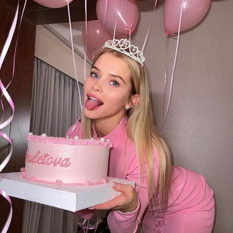Amariver Finally 21 Silver Crown with Rhinestones & Hot Pink Sash - 21st Birthday Tiara & Party Supplies