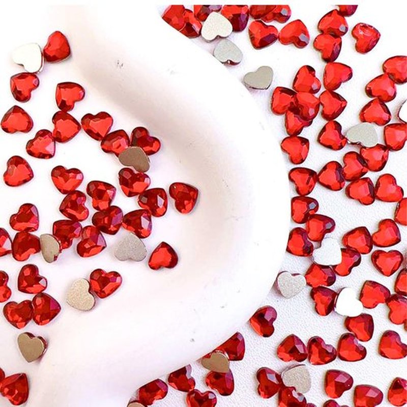 CHANGAR 500Pcs Heart Nail Rhinestones 3mm Love Nail Charms Valentine Heart Flatback Rhinestones for Women Nail Design Crafting DIY Nail Jewelry (Red)