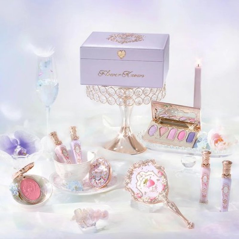 Flower Knows Violet Strawberry Rococo Gift Box Set,7-Piece Makeup Box with Mirror,Lip Gloss×2+Blush×2+Blush Brush×1+Hair Clip×1+Gift Box×1,Perfect Makeup Gift for Girls & Women