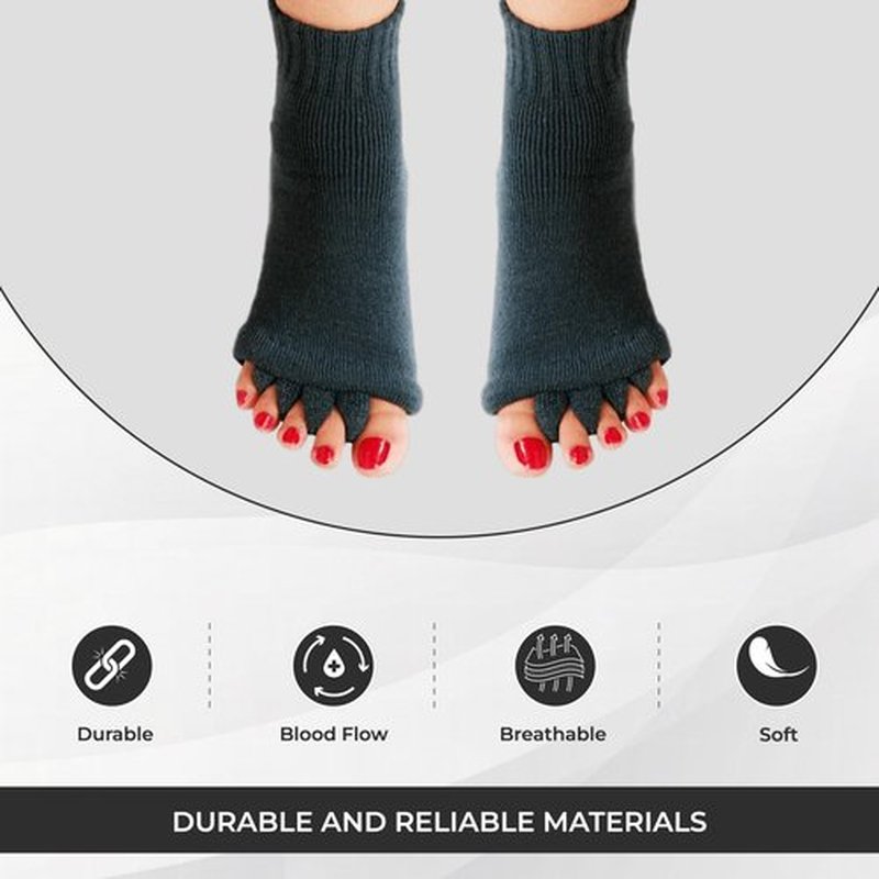 Hydrothotics Toe Alignment Separator Socks, Prevent Foot Cramp and hammertoes, Comfortable Toe Separator Massage Sock for Men & Women (Black)