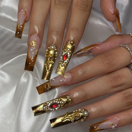 Long Press on Nails Square Fake Nails Gold French Tip False Nails with 3D Flower Charm Designs Sparkly Cute Rhinestones Artificial Nails for Women 24Pcs