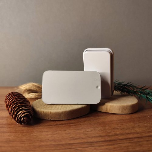 Cubic Ape Slide Top Tin Containers for Lip Balm, Solid Perfume (0.5 oz, 16-Pack, w/Labels) - (Small) Empty Cosmetics Metal Boxes with Sliding Lids (Gloss White)