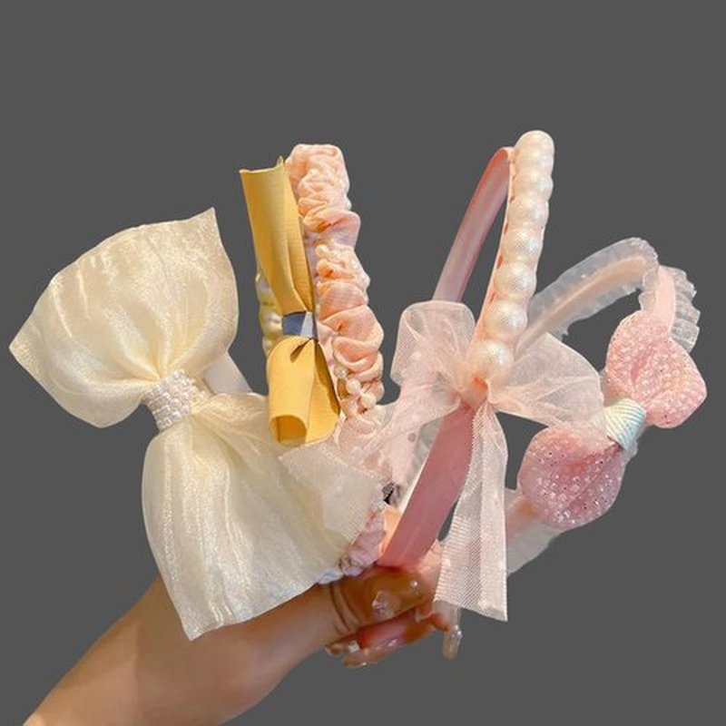 MAITIANISK Headbands and Hair Bands for girls kids little girls teen toddler Hair Accessories with Heart Star and Bow Designs Also Perfect for Gift for 6-18 Ages