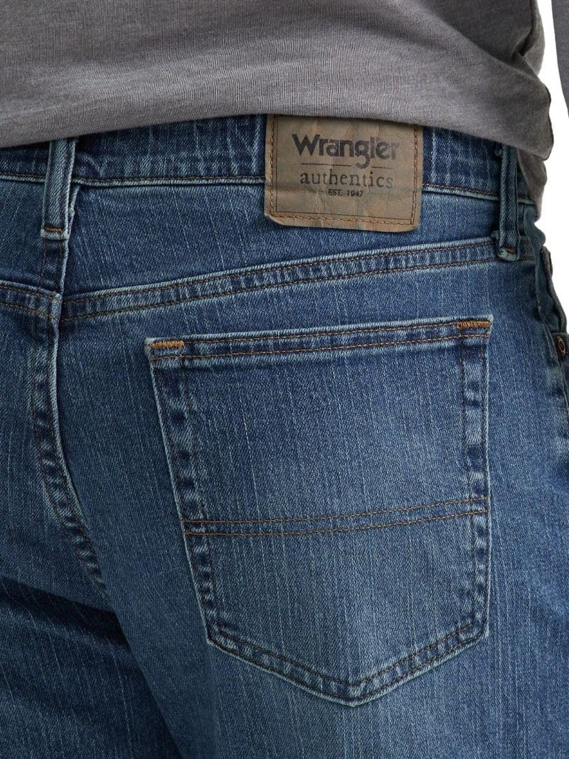 Wrangler Authentics Men's Comfort Flex Waist Jeans - Regular Fit, Versatile Style, Durable Fabric