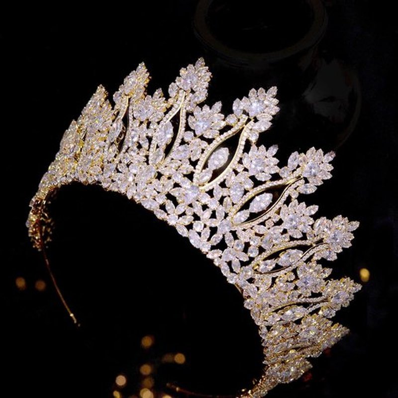 FASNAHOK Luxury Tall Pageant Queen Crowns for Women Coronas Para 15 Anos Quinceaneras Large Cubic Zirconia Wedding Tiaras Big Bridal Hair Accessories Gift Gold