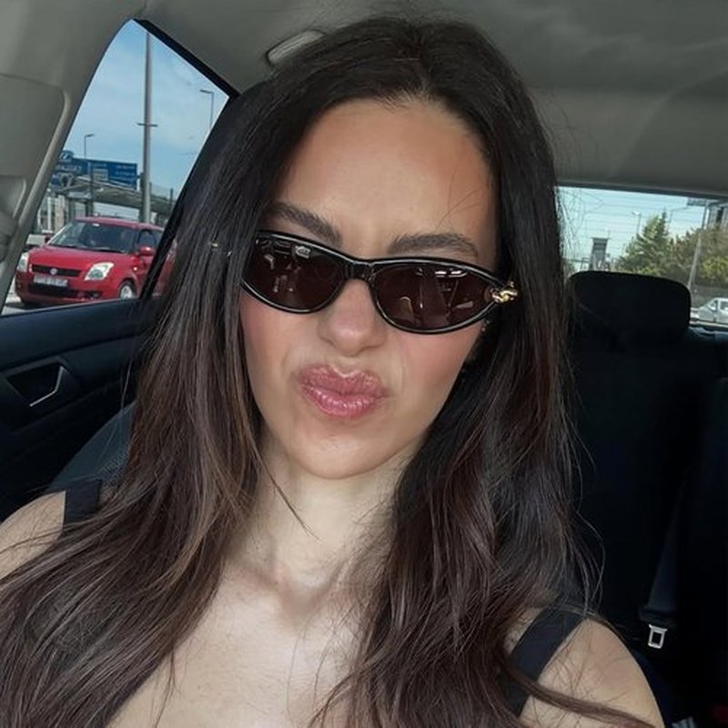 Skiennix Retro Oval Sunglasses - Stylish Cat Eye 90s Sunnies for Men & Women | Lightweight UV Protection