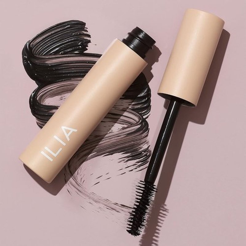 ILIA Fullest Volumizing Mascara - Weightless, Buildable Formula for Smudge-Free, Healthier Lashes | Non-Toxic, Vegan, Cruelty-Free (Full Size; 0.32 fl oz | 9.5 ml)