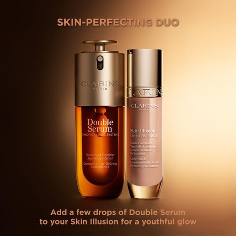 Clarins Skin Illusion Longwear Full Coverage Foundation|Luminous Matte Finish|24H Hold and 24H Hydration|Natural Looking|Transfer, Sweat and Smudge Proof| Contains Hyaluronic Acid|1 Fl Oz, 105N