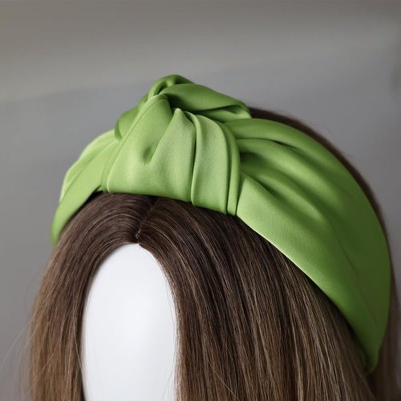 KOVOLITU Satin Wide Knotted Headbands for Women Fashion Headband Non Slip Head Bands Hair Accessories(Bright Green)