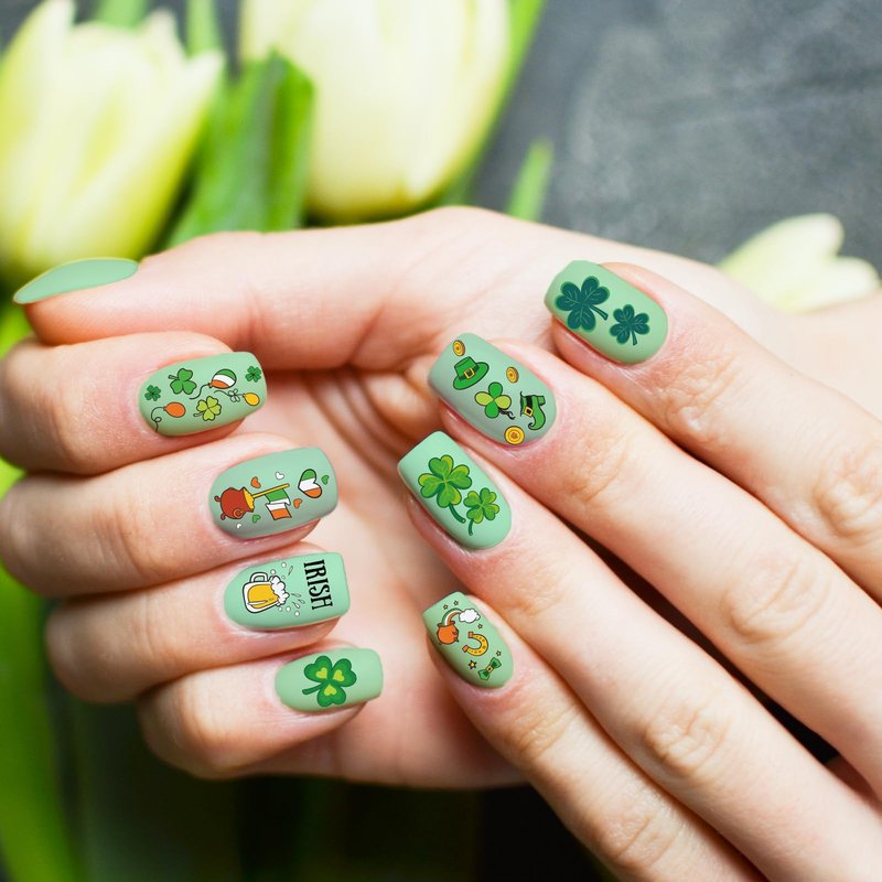 Whaline 6Pcs St. Patrick's Day Valentine Nail Art Stamping Plates Kit Love Heart Spring Shamrock Image Stamp Templates Nail Art Plates Set for DIY Print Manicure Salon Design