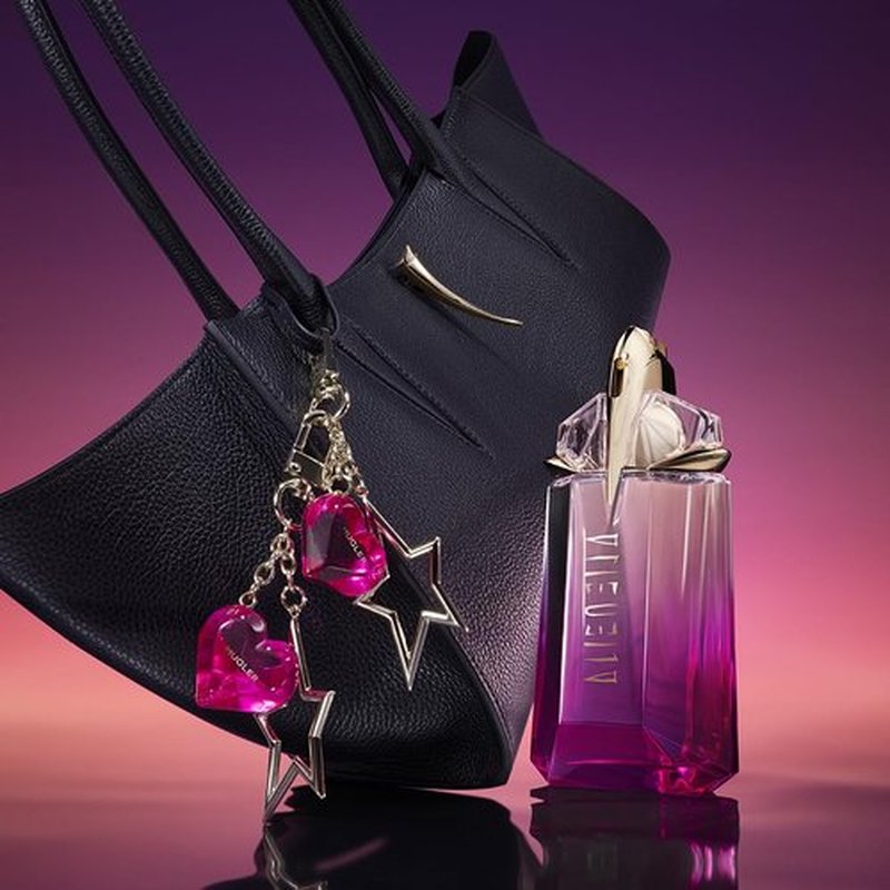 Mugler - Alien Pulp Eau de Parfum - Fruity Floral Women's Fragrance with Raspberry, Jasmine & Musk