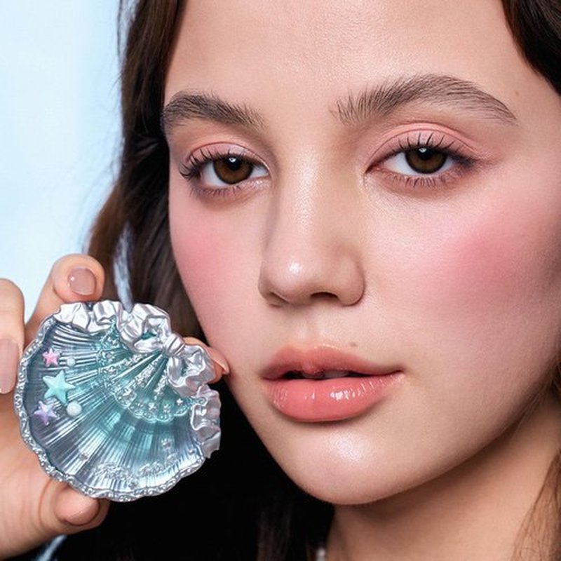 Flower Knows Shell's Jewel Collection Silk Satin Blush,Shimmery Peach Pink Powder Blush for Cheeks,Buildable & Blendable Face Makeup,Soft Long-Lasting,0.18 Oz(03 Coral Seashell)