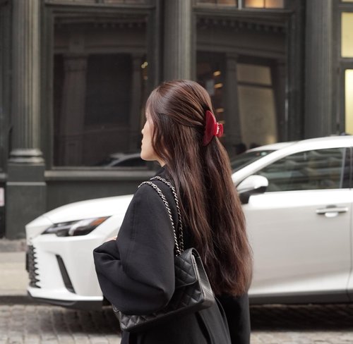 Luxury Red Claw Clip for Women | Our Acetate Red Hair Clip Feels Light, Looks Smooth and is Easy to Wear | Use for easy Half Ups with No Snagging and a Secure Grip in our Large Four Inch Size