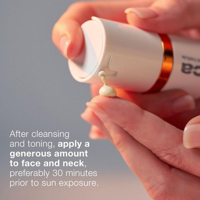 Dermalogica Biolumin-C Heat Aging Protector SPF 50, Daily Face Moisturizer with Sunscreen - Defend Signs of Skin Aging, 1.7 fl oz