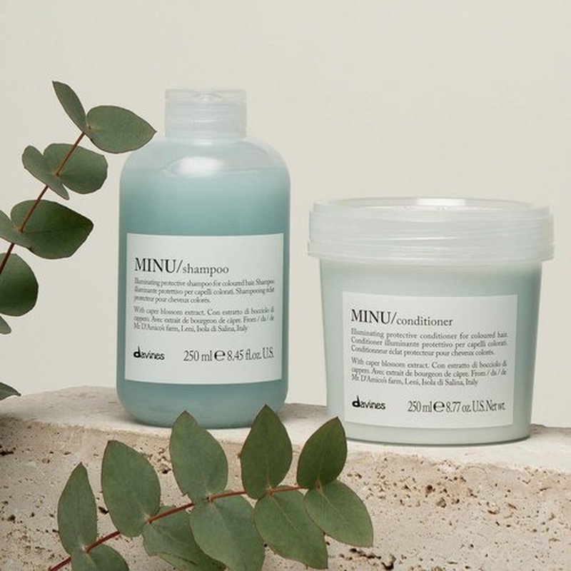 Davines MINU Shampoo - Color Retention Formula for Vibrant, Treated Hair | Keeps Hair Bright & Shiny