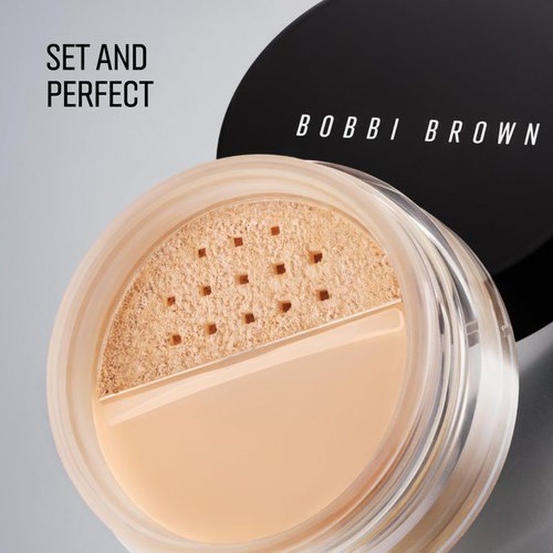 Bobbi Brown Sheer Finish Loose Powder | Long-Lasting, Oil-Absorbing, Mattifying Powder for Seamless Finish | Vitamin E, 0.35 Ounce, Warm Natural