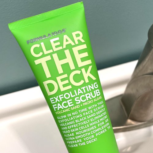 FORMULA 10.0.6 Clear The Deck Exfoliating Face Scrub 3.4 fl oz (100ml)