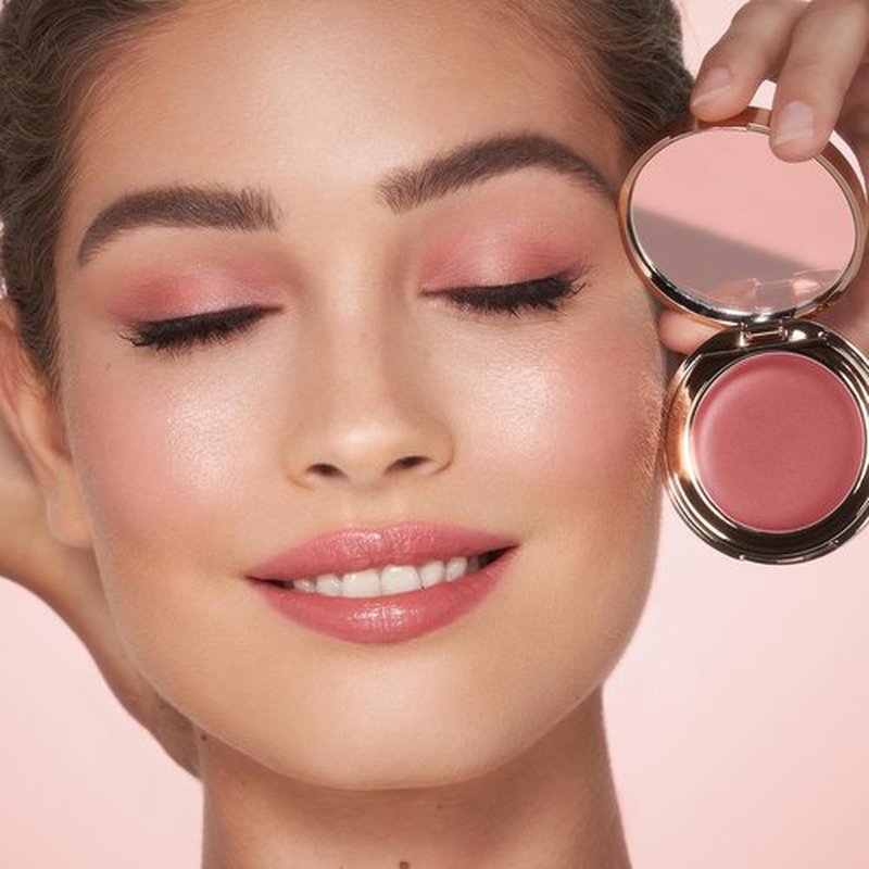 Charlotte Tilbury Pillow Talk Lip & Cheek Cream Blush - Hydrating Makeup for Dewy Finish - Enriched with Vitamin E & Beeswax