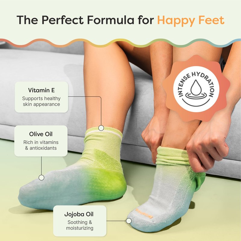 ZenToes Moisturizing Socks for Dry Cracked Feet - Bamboo Viscose Blend Spa Socks with Aloe Vera Gel Lining, Non-Slip Grippers, Self Care Gifts, Stocking Stuffers for Women (Mint Sky, 1 Pair)