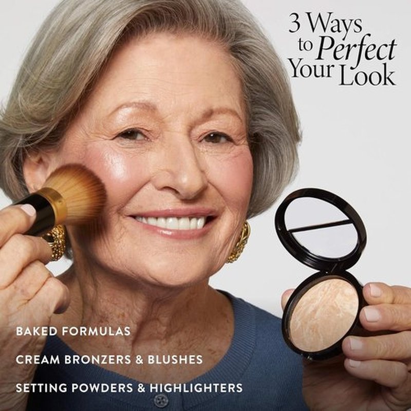 Laura Geller New York Retractable Angled Kabuki Brush - Professional, Cruelty-Free Makeup Tool