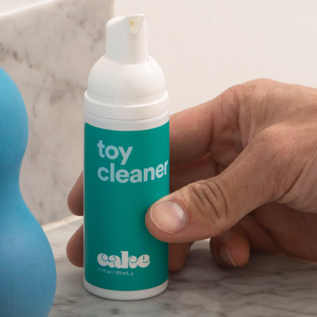 Hello Cake Toy Cleaner, Adult Toy Cleaner with Easy to Use Pump, Natural Gentle Foaming Cleanser, Extend the Life of Toys, 1.7 fl oz