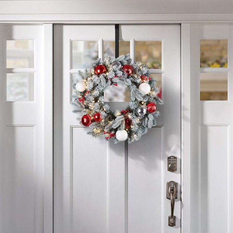 Haute Decor Adjustable Wreath Hanger - Versatile Matte Black Design for All Door Sizes