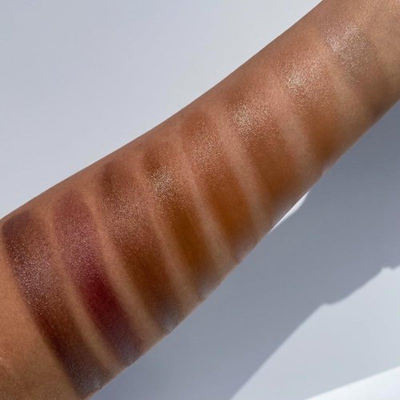 e.l.f. Putty Bronzer - Creamy, Highly Pigmented Formula for Long-Lasting Glow | Infused with Argan Oil & Vitamin E, Tan Lines, 0.35 Oz