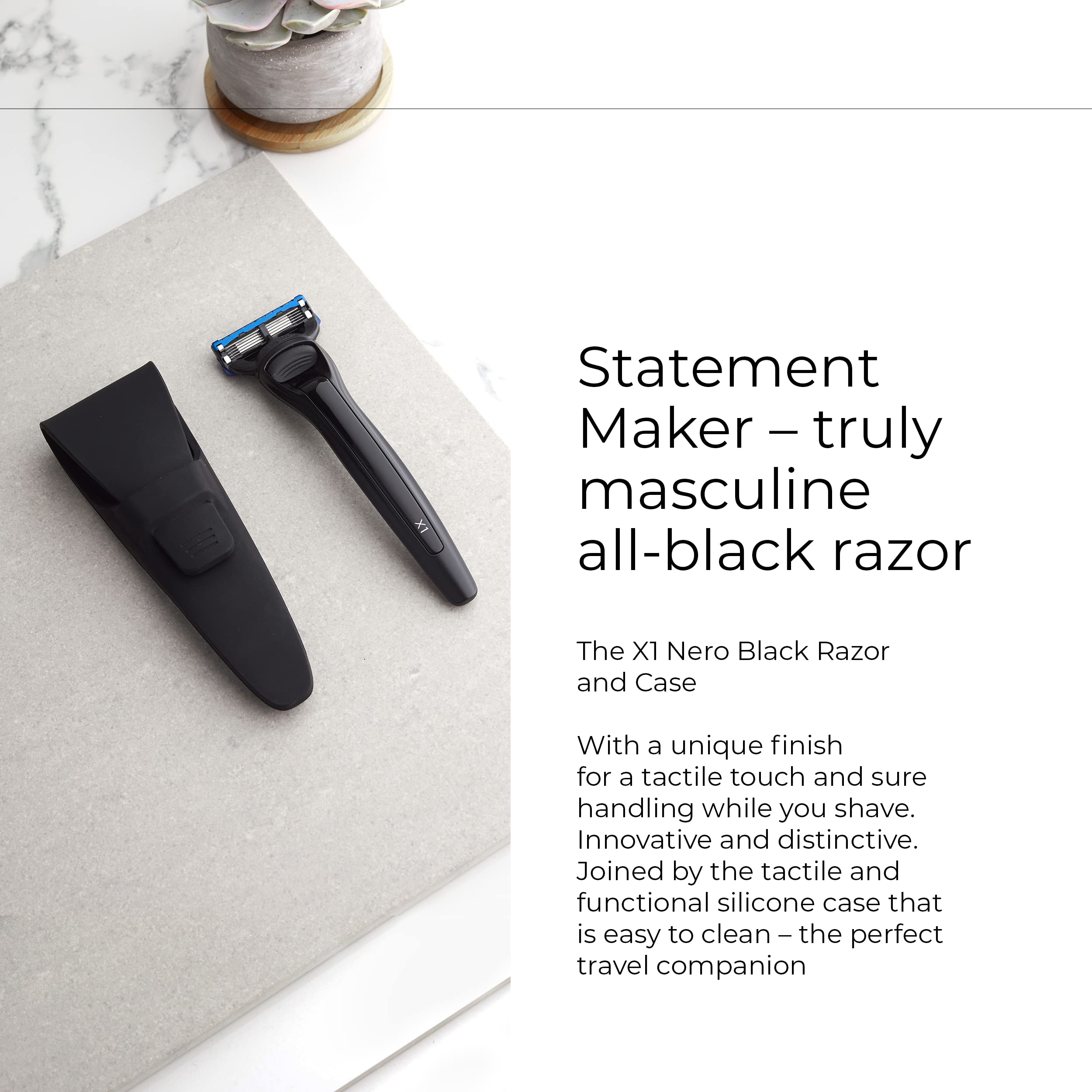 Bolin Webb Razor in British Racing Green and Stand. Fitted with Gillette Mach3 Blade Cartridge. Luxury Razors for Men - Giftable R1 Style.