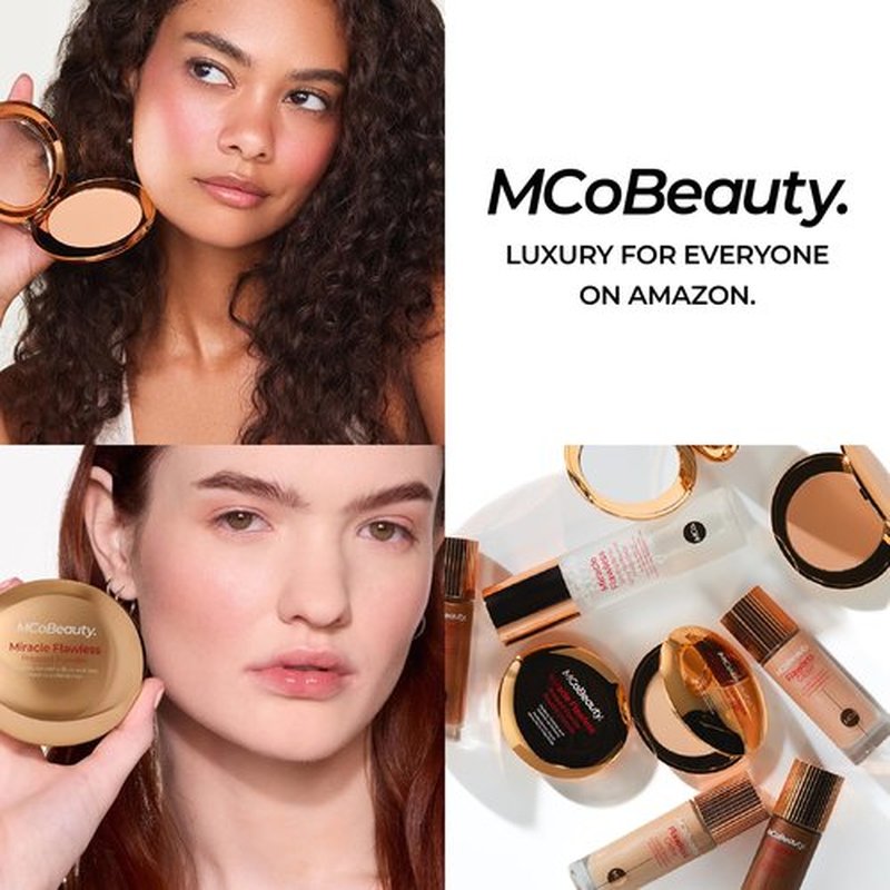 MCoBeauty - Miracle Flawless Pressed Powder - 3 Medium Warm Shade - Compact Setting Powder with Rose Flower Extract and Sweet Almond Oil - Helps Finish and Refine the Look of Makeup