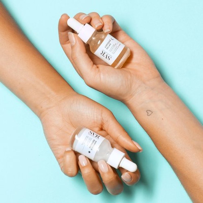 SVR Refresh Concentrate Eye Serum with Hyaluronic Acid, Peptides, and Caffeine. Decongest, Awaken, Tone, and Smooth Puffy Eyes. Targets Dark Circles and Under-eye Bags, 0.5 fl. oz.