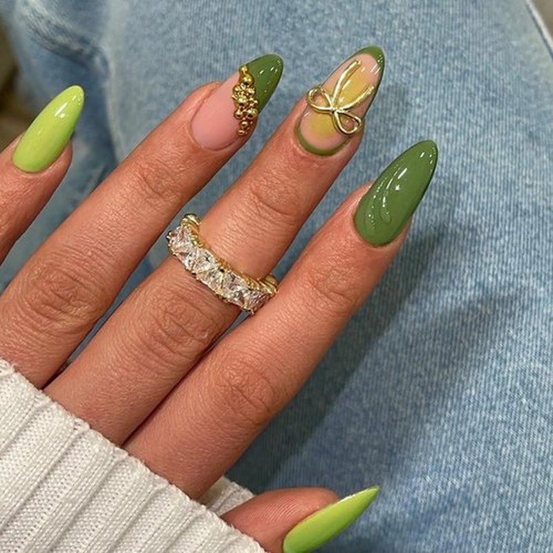 CUZIAM Green Press on Nails Medium Almond - Ombre French Tip Fake Nails with 3D Bow Steel Beads Designs,Reusable Glossy Xmas Artificial Nail Full Cover Stick on False Nails for Women Gift,24 Pcs