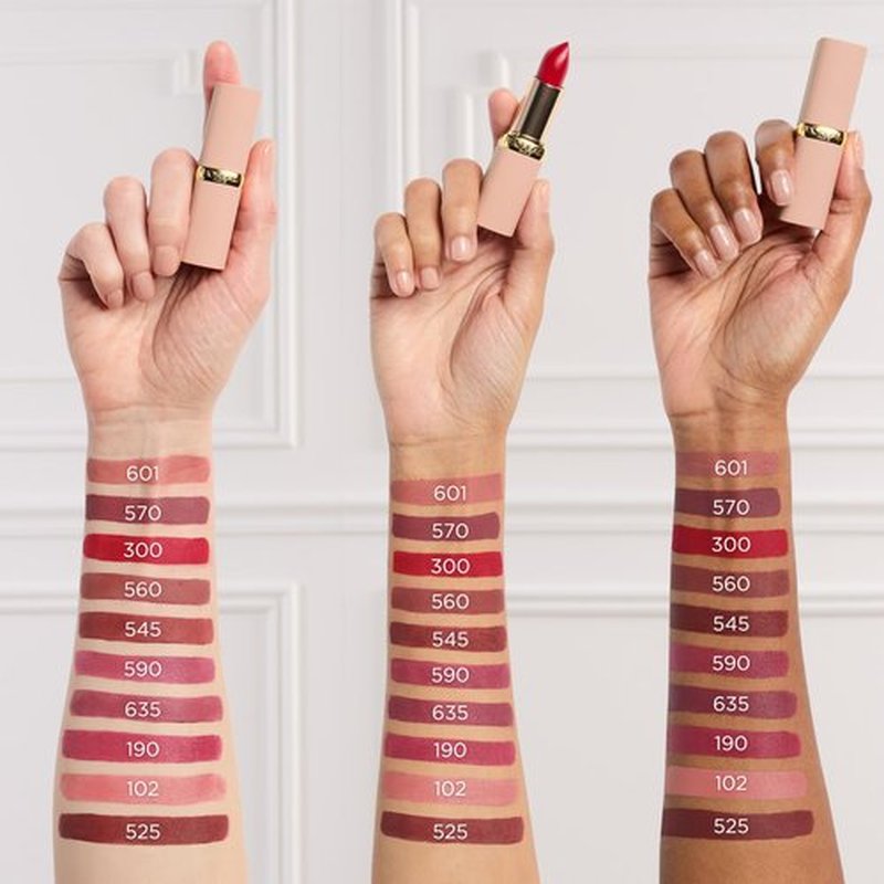 L'Oreal Paris Colour Riche Blurred Matte Lipstick for Moisturized Lips, Lip Makeup with Argan Oil and Vitamin E, Worth It
