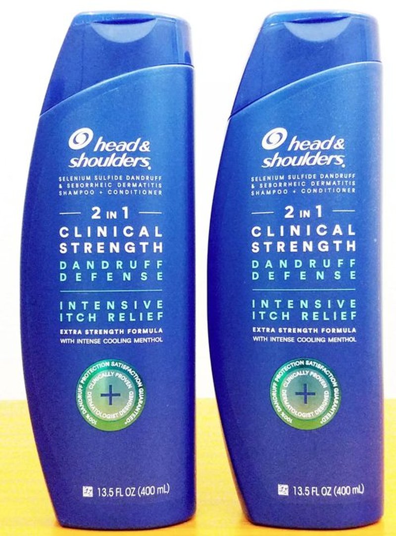 Head & Shoulders Clinical Strength Dandruff Defense 2-in-1 Shampoo + Conditioner, Itch Relief Shampoo, Flake Control, Seborrheic Dermatitis Care, 13.5 Ounce Bottles, Pack of 2