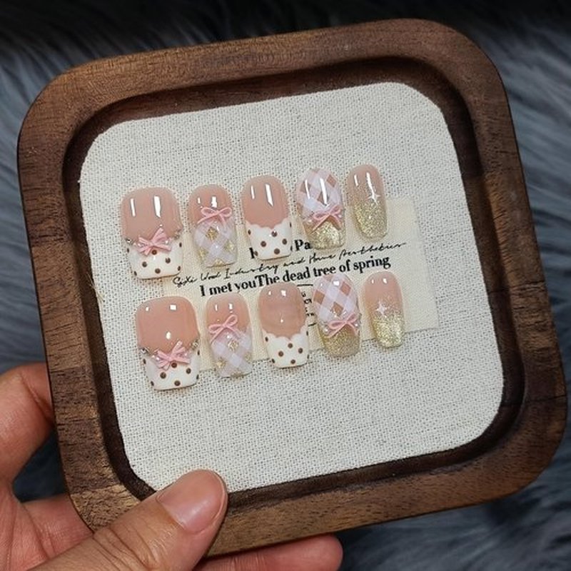 TENPAL 10Pcs Y2K Short Medium Coffin Press On Nails With Tools Kit,Light Pink Cat Eye French Fake Nails with Dot Bow Plaid Pattern,K-Beauty Acrylic Glue on Nails for Wedding Party Daily Wear(XS)