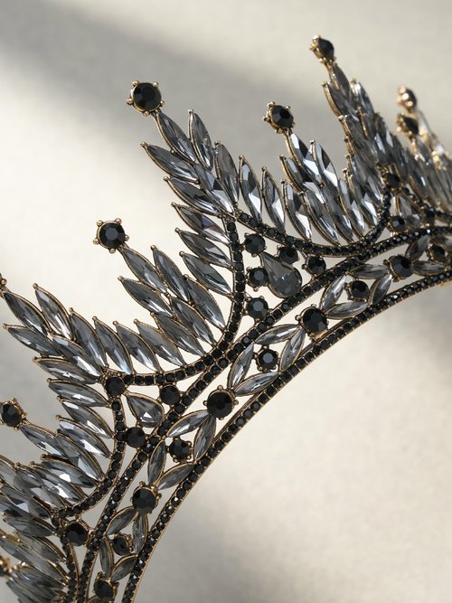 SWEETV Tiaras and Crowns for Women, Wedding Tiara for Bride, Rhinestone Queen Crown, Crystal Costume Hair Accessories for Birthday Prom Quinceanera Celebration (Black 02)