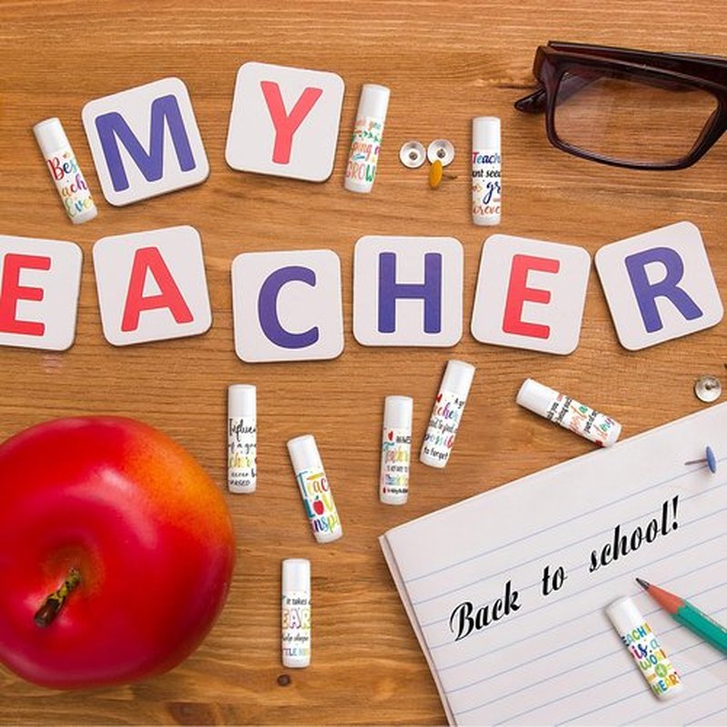 Dunzy 50 Pcs End of Year Teacher Gifts Lip Balm Bulk Teachers Appreciation Gifts Back to School Graduation Party Thank You Lipstick End of Year Classroom Gifts for Students Basket Stuffer