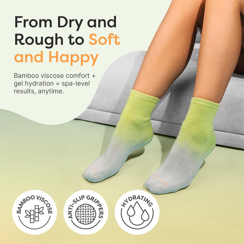 ZenToes Moisturizing Socks for Dry Cracked Feet - Bamboo Viscose Blend Spa Socks with Aloe Vera Gel Lining, Non-Slip Grippers, Self Care Gifts, Stocking Stuffers for Women (Mint Sky, 1 Pair)