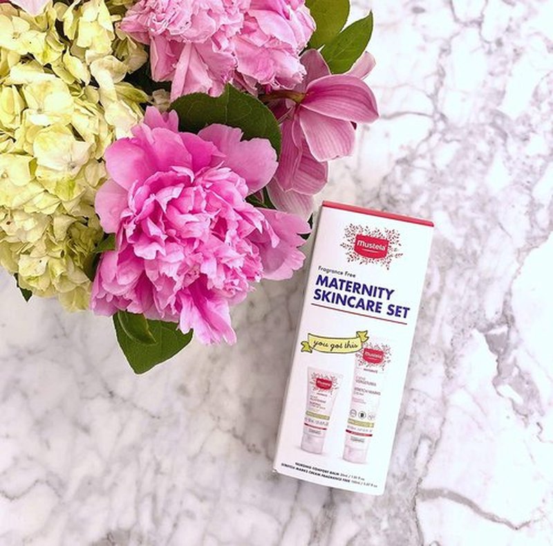 Mustela Maternity Skincare Set | Nursing Comfort Balm & Stretch Marks Cream - Natural & Fragrance-Free