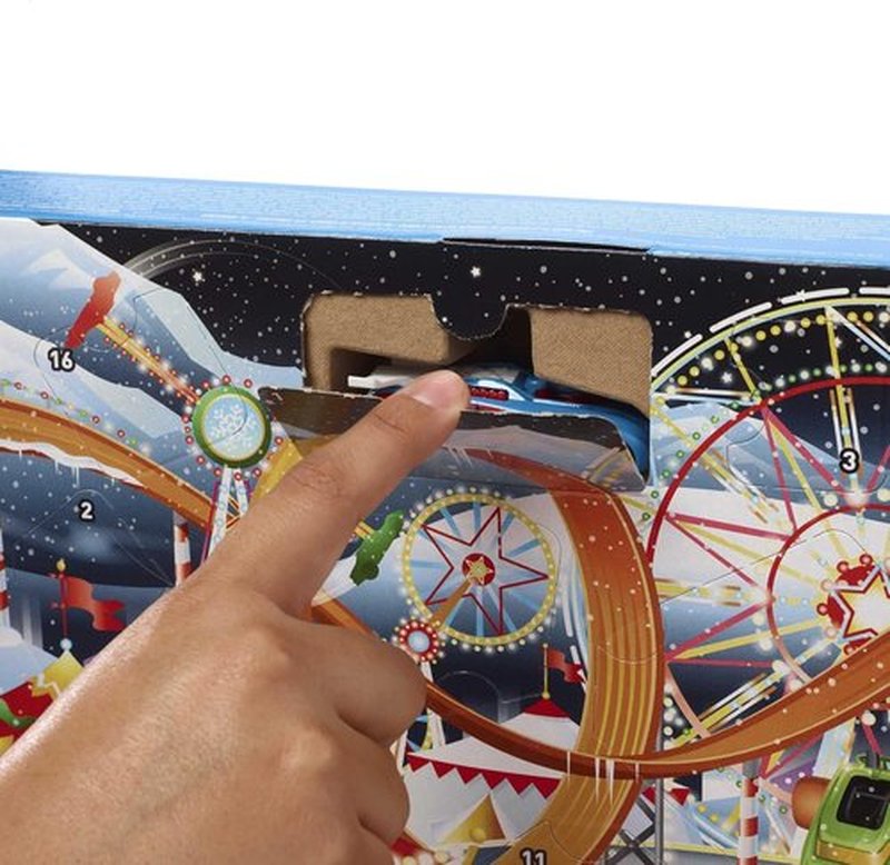 Hot Wheels 2022 Advent Calendar - 8 1:64 Scale Toy Cars with 16 Holiday Accessories & Playmat